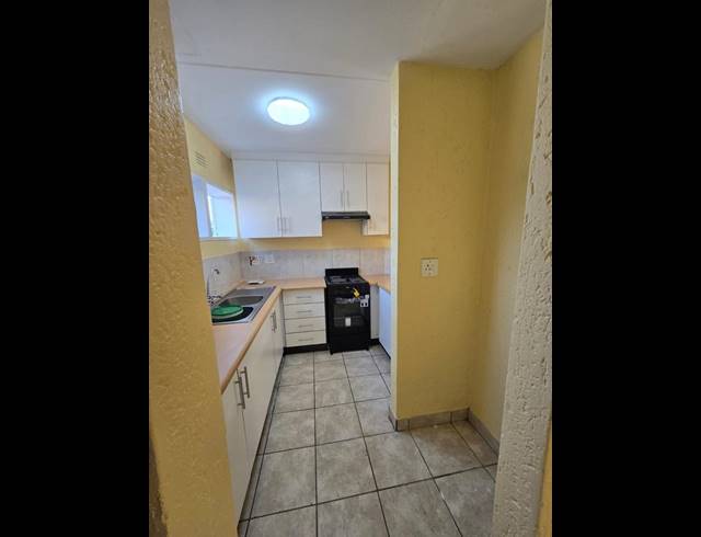 2 BEDROOM TOWNHOUSE FOR SALE IN WINCHESTER HILLS EXT 3